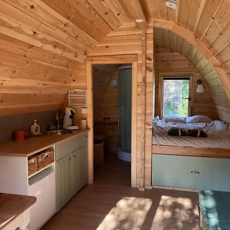 La Parenthese Enchantee シャレー ロシュフォール